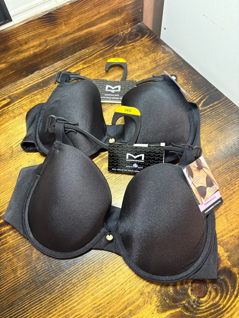 Maidenform Black Pushup Bra Set of 2 Size 34D